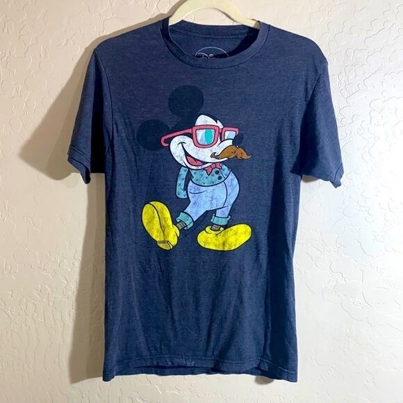 Hipster Mickey Mouse tee - Picture 1 of 5